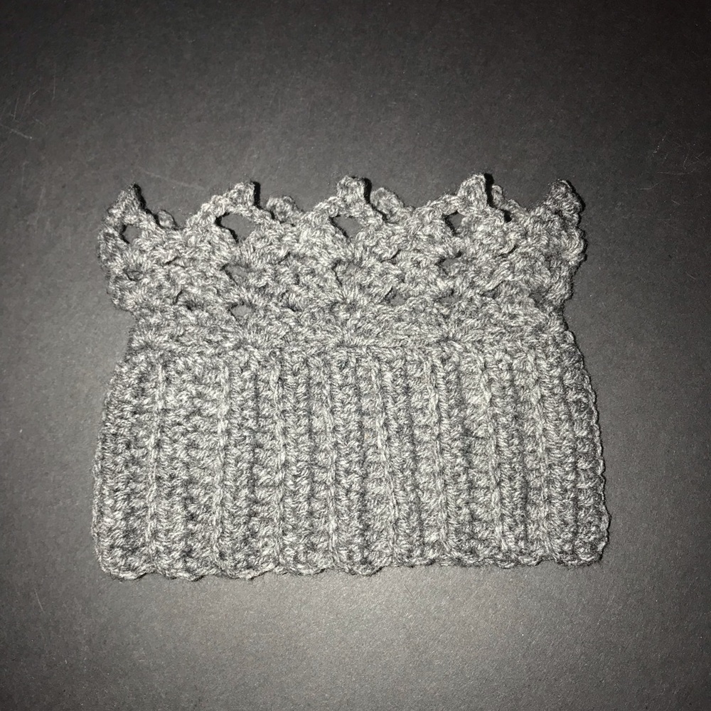 đ Handmade Crocheted Boot Cuffs - Picture 7 of 8
